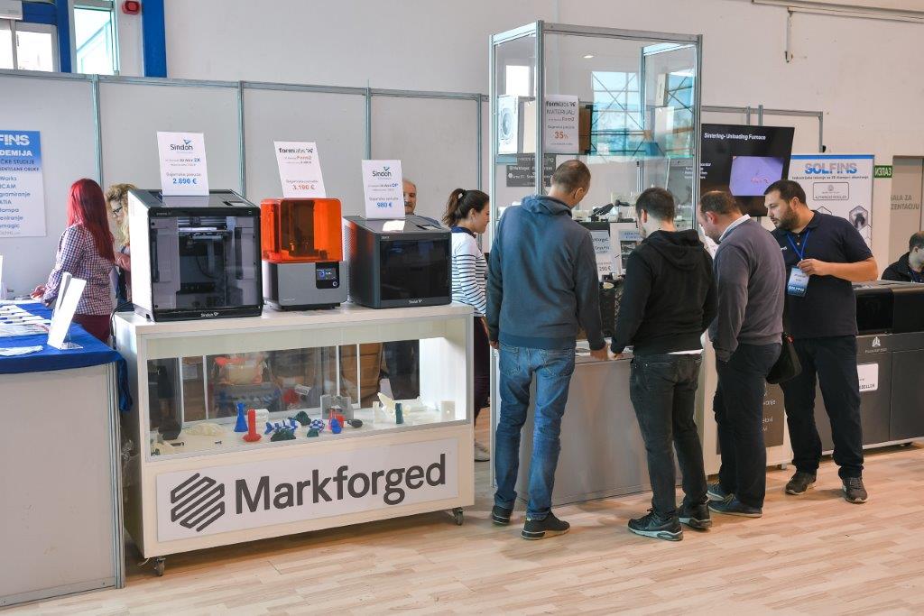 Odoo - Sample 1 for three columns