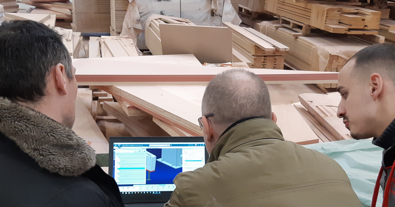 Odoo - Sample 3 for three columns